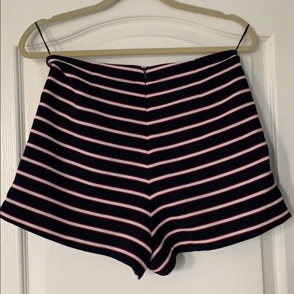 English Factory Shorts - Picture 5 of 7